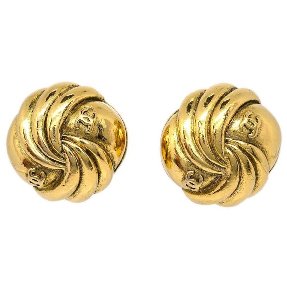 Chanel Button Earrings Clip-On Gold - Picture 1 of 4